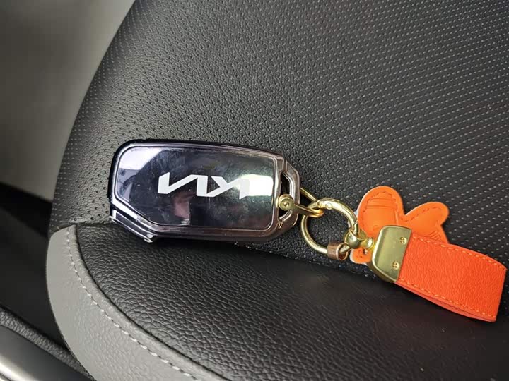 Kia KX1 2021 2021款 1.4L CVT天窗款