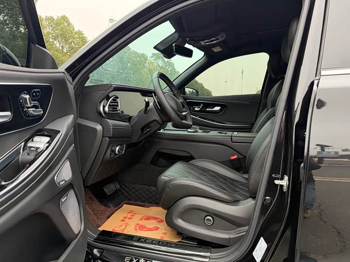 Exeed VX 2024 2024款 国际版 400T 四驱星睿 7座