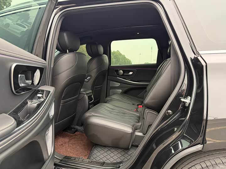 Exeed VX 2024 2024款 国际版 400T 四驱星睿 7座