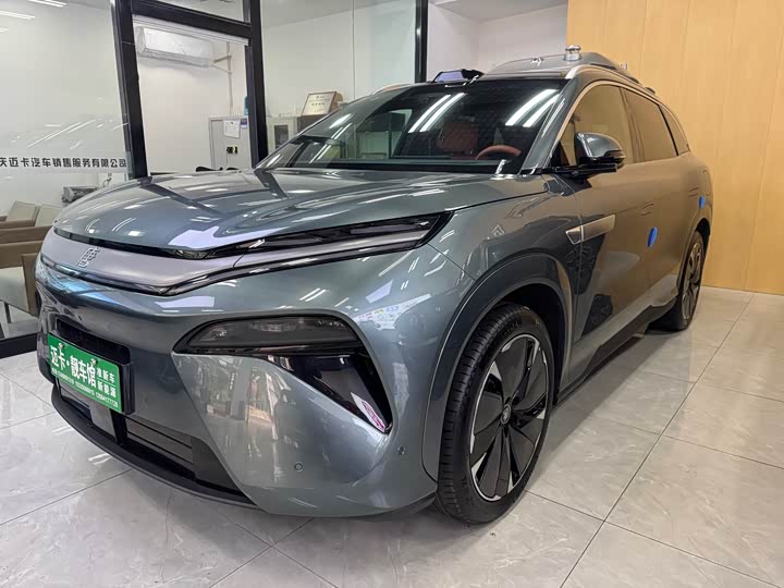 BYD Tang L 2025 2025款 DM 175KM无人机玩家版