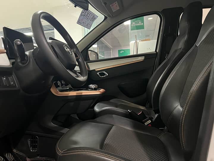 Dongfeng Nammi Nano EX1 2022 2022款 追风版 331KM 进阶型