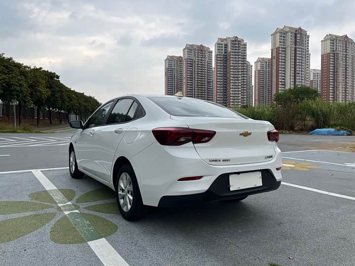 Chevrolet Onix (Cavalier) 2022 2022款 325T 自动欣悦版