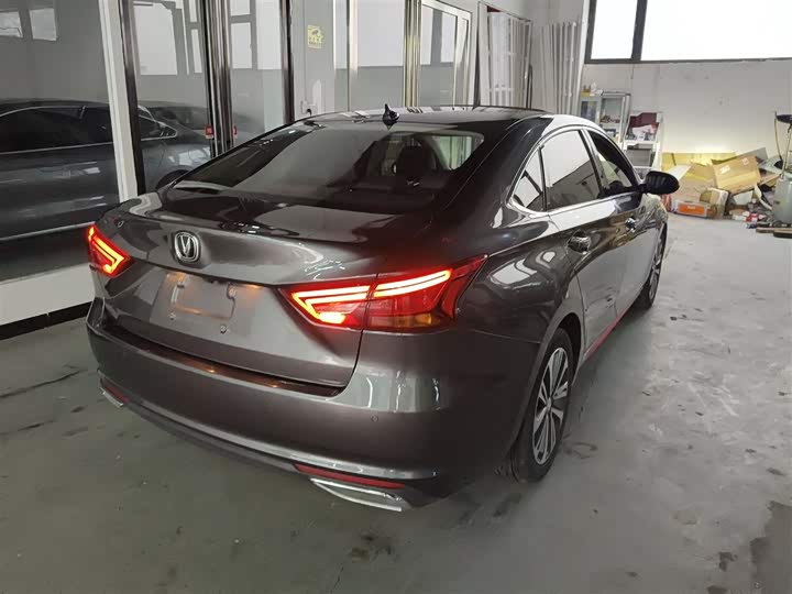 Changan Raeton CC 2021 2021款 蓝鲸版 1.5T DCT豪华型
