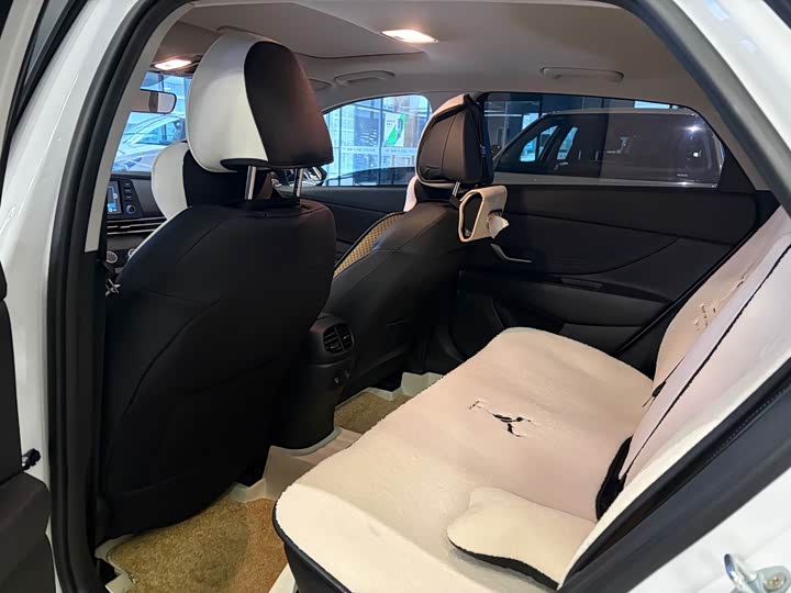 Hyundai Elantra N line 2023 2023款 1.5L CVT LUX尊贵版