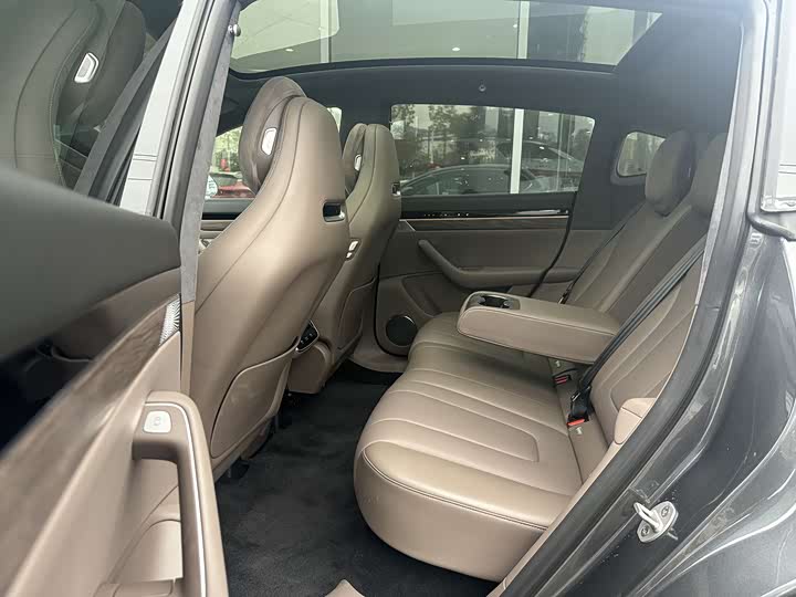 Luxeed R7 2025 2025款 增程 251km Max