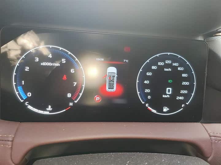 Geely Okavango 2022 2022款 1.8TD DCT豪华型 7座