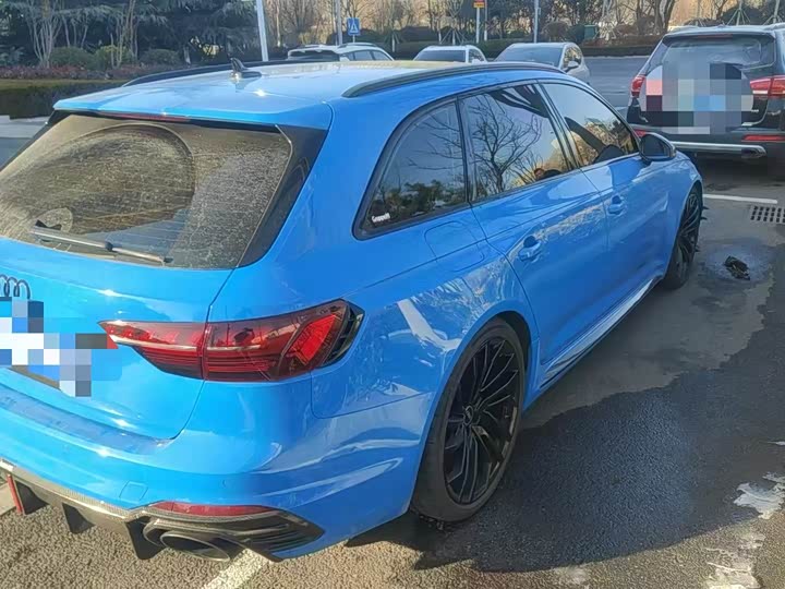 Audi RS 4 2021 2021款 RS4 Avant 黑曜版