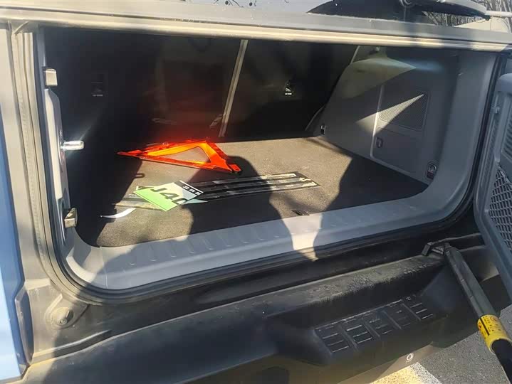 BAIC Beijing BJ40 Hybrid 2025 2025款 进阶版