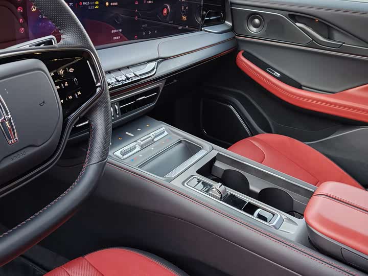 Lincoln Z (Zephyr) 2025 2025款 2.0T 骑士特别版