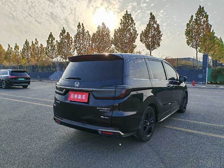 Honda Odyssey 2024 2024款 2.0L e:HEV 锐·耀享版