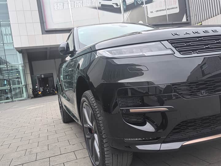 2025 Land Rover Range Rover Sport