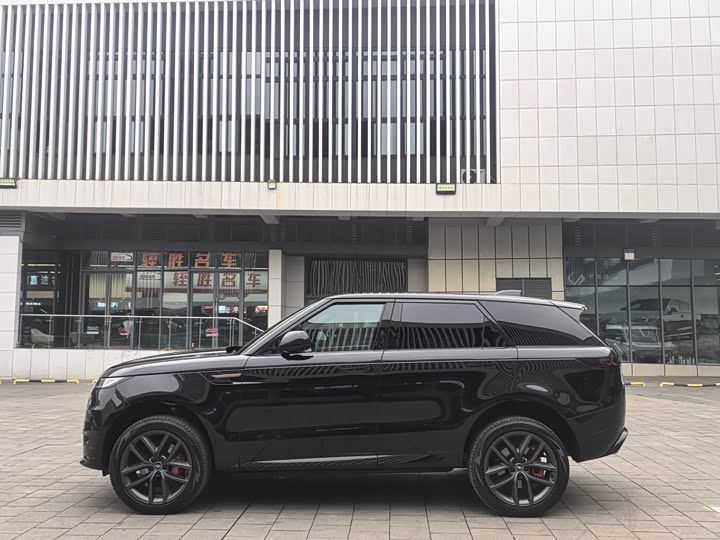 Land Rover Range Rover Sport 2025 2025款 400PS Dynamic SE