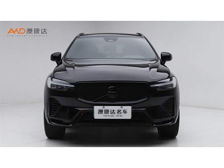 2026 Volvo XC60 Hybrid