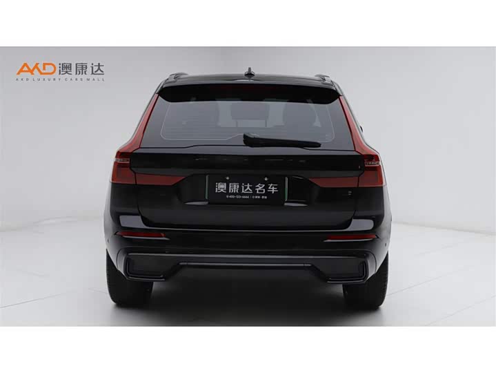 2026 Volvo XC60 Hybrid