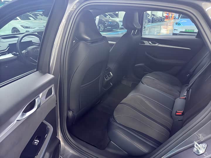 Geely Preface 2025 2025款 东方曜 2.0TD 望月版