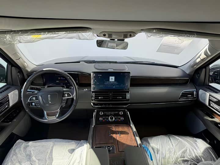 Lincoln Navigator 2024 2024款 3.5T 长轴总统版