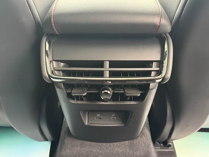 Ford Mondeo Sport (Evos) 2022 2022款 改款 EcoBoost 245 ST-Line