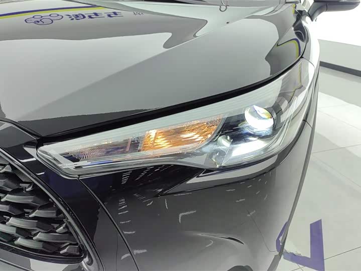 Toyota Corolla Cross 2024 2024款 2.0L 智能电混双擎 先锋版