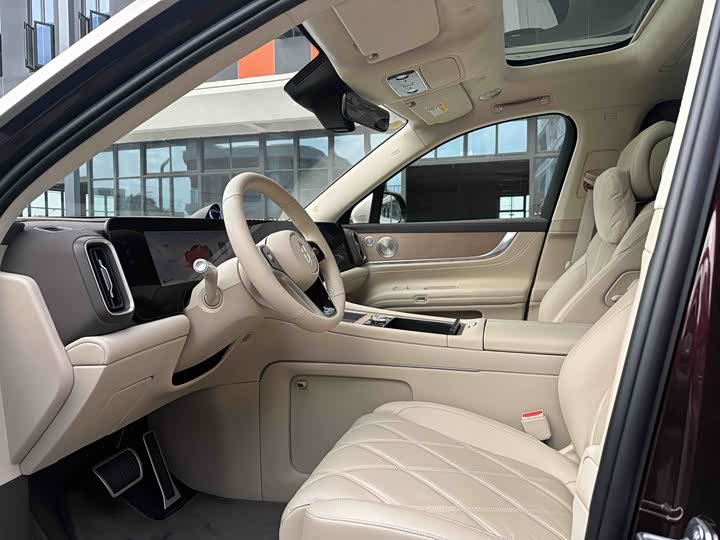 Aito M9 2025 2025款 增程 Ultra版 52kWh 5座版