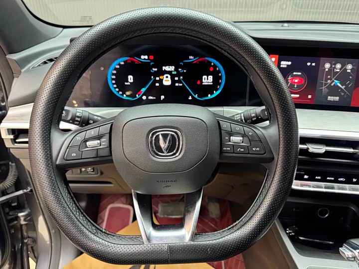 Changan CS35 Plus 2022 2022款 蓝鲸NE 1.4T DCT豪华型