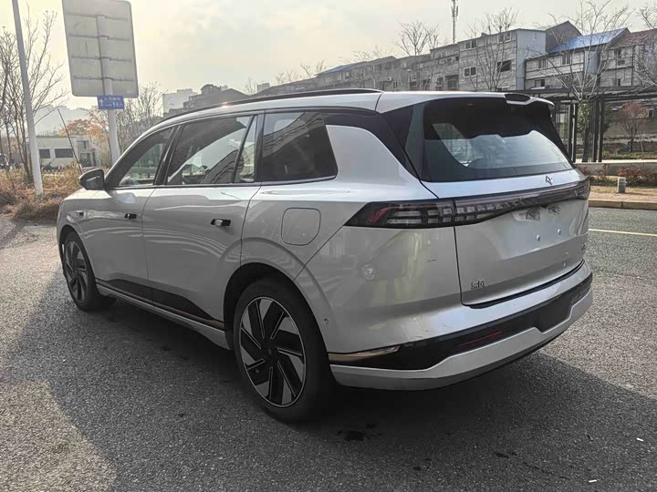 Dongfeng Yipai eπ 008 2025 2025款 210Max增程版 5座