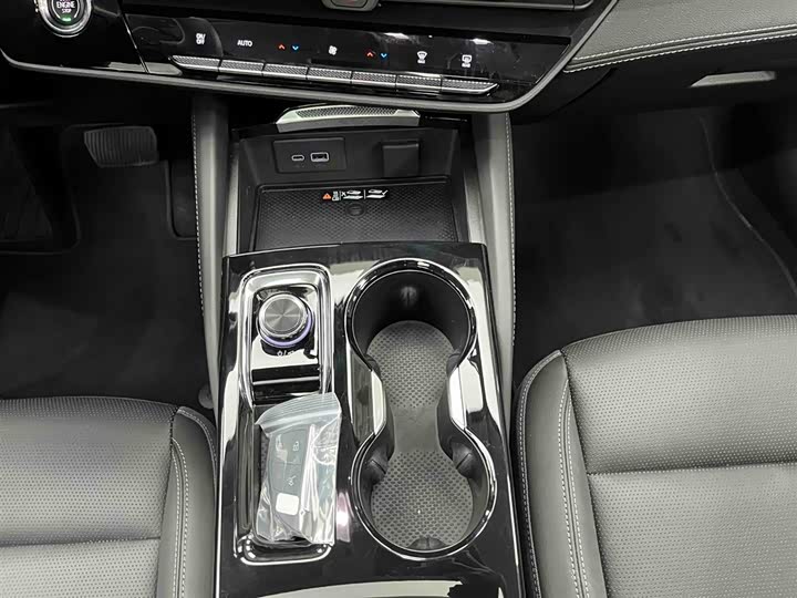 Buick Envision S 2025 2025款 25T 进享白金版