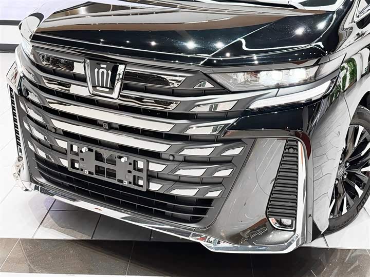 Toyota Vellfire 2024 2024款 皇冠 双擎 2.5L 至尊行政版