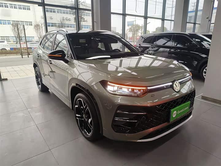 Volkswagen Tayron 2025 2025款 探岳L 380TSI 四驱豪华Easy包