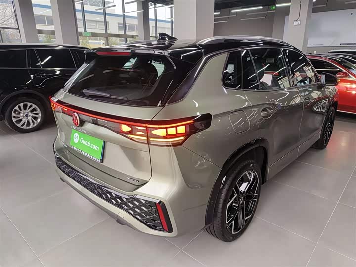 Volkswagen Tayron 2025 2025款 探岳L 380TSI 四驱豪华Easy包