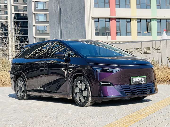 XPeng X9 2025 2025款 纯电 650长续航 Max