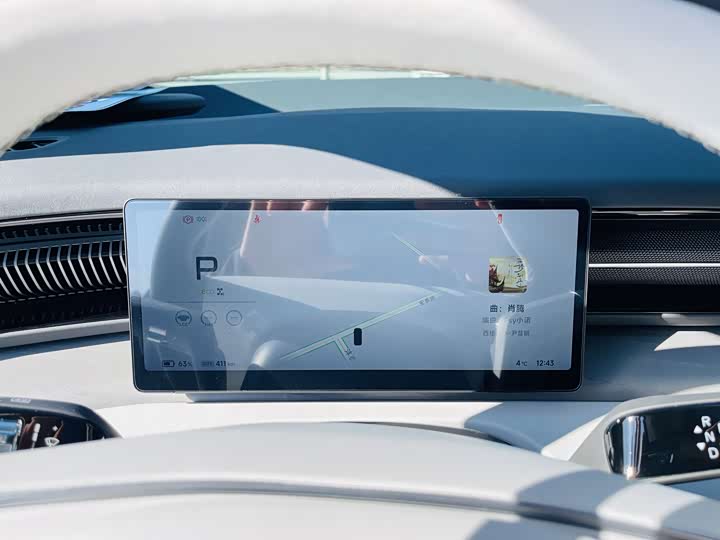 XPeng X9 2025 2025款 纯电 650长续航 Max