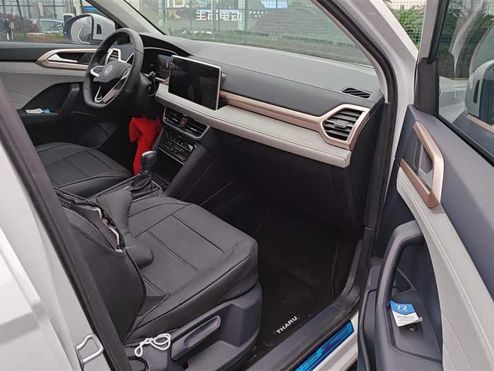 Volkswagen Tharu 2025 2025款 300TSI 两驱皓月版