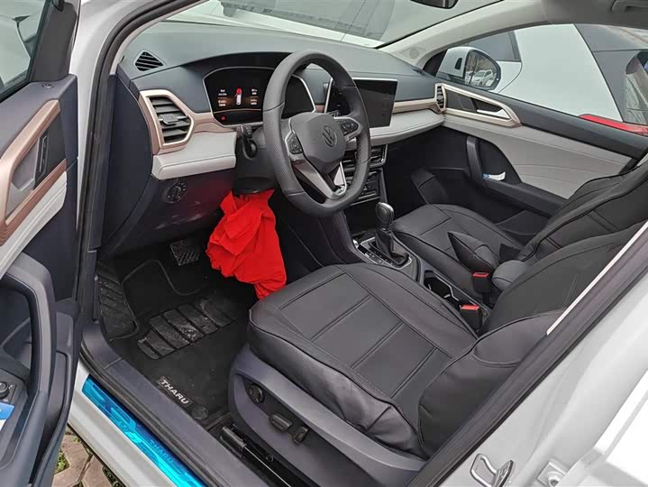 Volkswagen Tharu 2025 2025款 300TSI 两驱皓月版