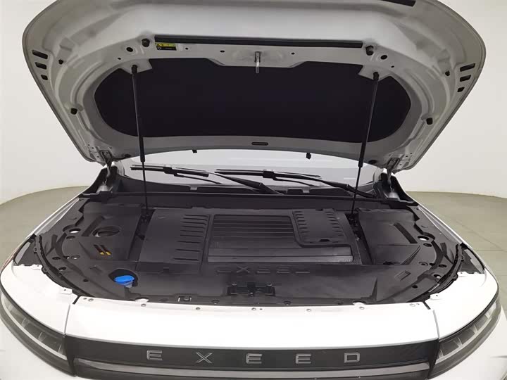 Exeed LX C-DM Hybrid 2022 2022款 1.5TCI-DHT 105KM乘风起版