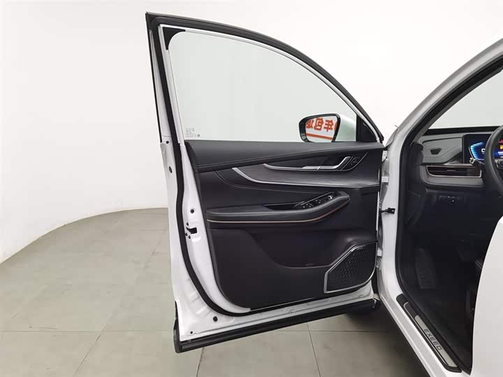 Exeed LX C-DM Hybrid 2022 2022款 1.5TCI-DHT 105KM乘风起版