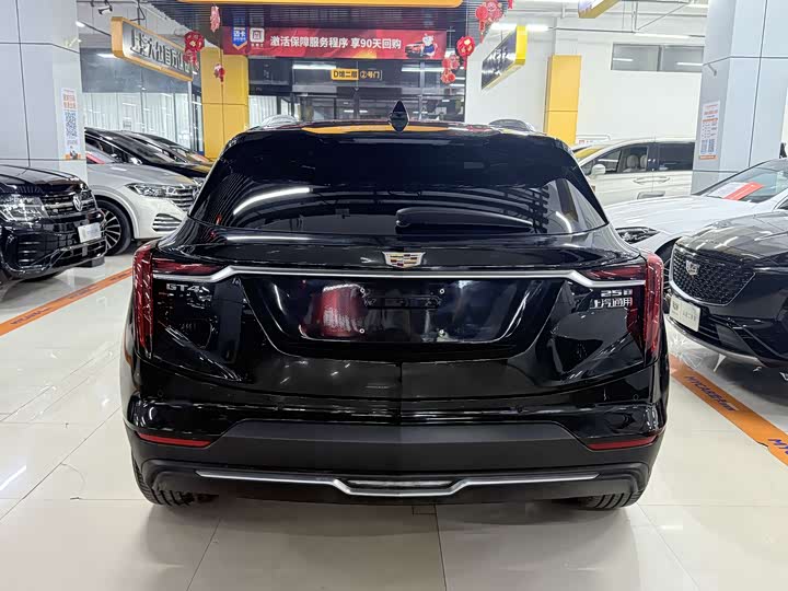 Cadillac GT4 2023 2023款 25T 风尚型