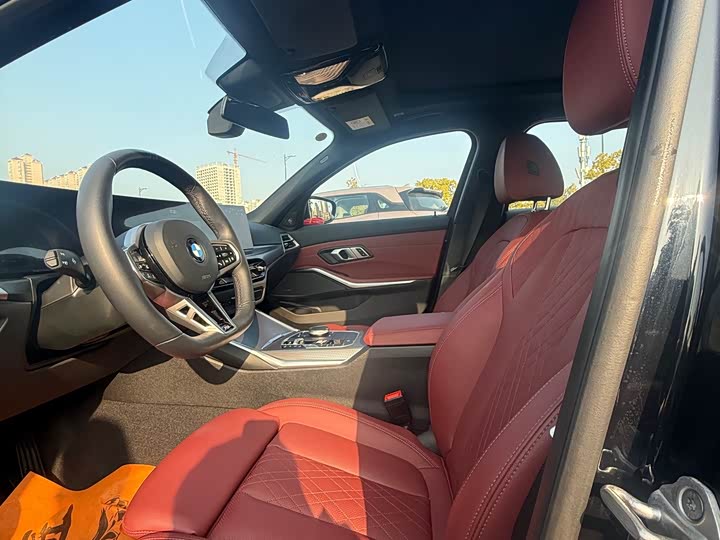BMW 3 Series 2025 2025款 330Li 尊享型 M运动曜夜套装