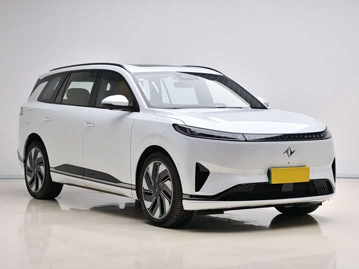 Dongfeng Yipai eπ 008 2025 2025款 210Ultra如奕版 5座