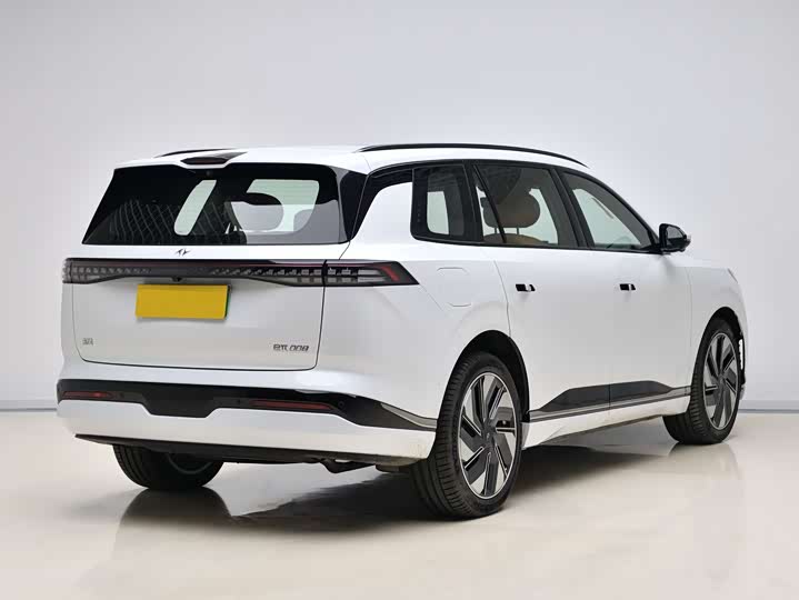 Dongfeng Yipai eπ 008 2025 2025款 210Ultra如奕版 5座