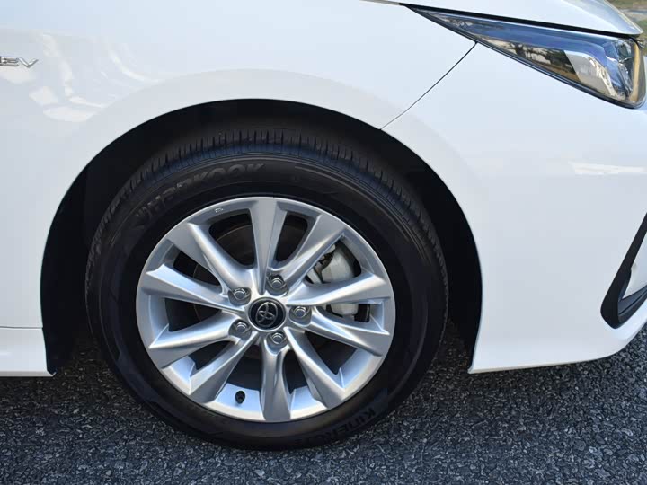 Toyota Corolla 2024 2024款 1.8L 智能电混双擎 精英版