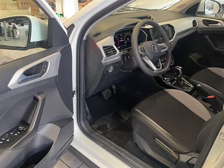 Volkswagen Tacqua 2023 2023款 200TSI DSG 悦智联版