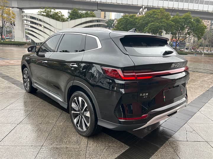 BYD Song Plus Hybrid/EV 2025 2025款 EV 520km 尊贵型