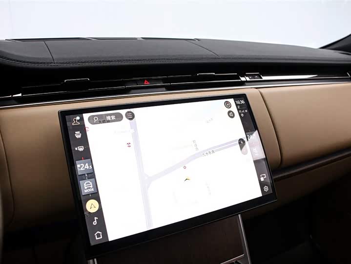 Land Rover Range Rover 2025 2025款 3.0 L6 400PS 盛世加长版