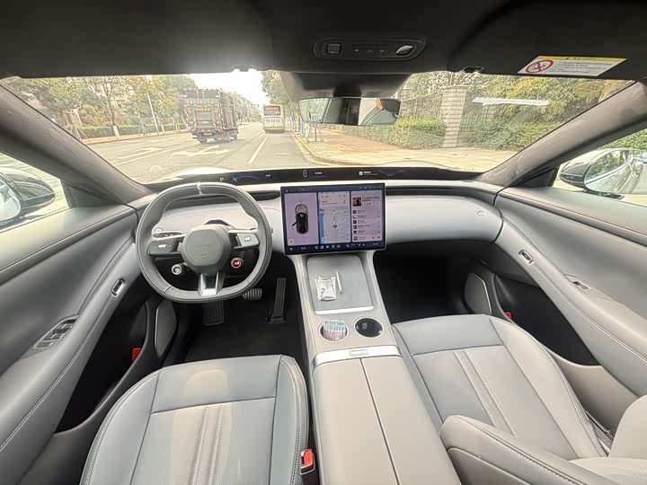 Xiaomi YU7 2025 2025款 超长续航高性能四驱Max版