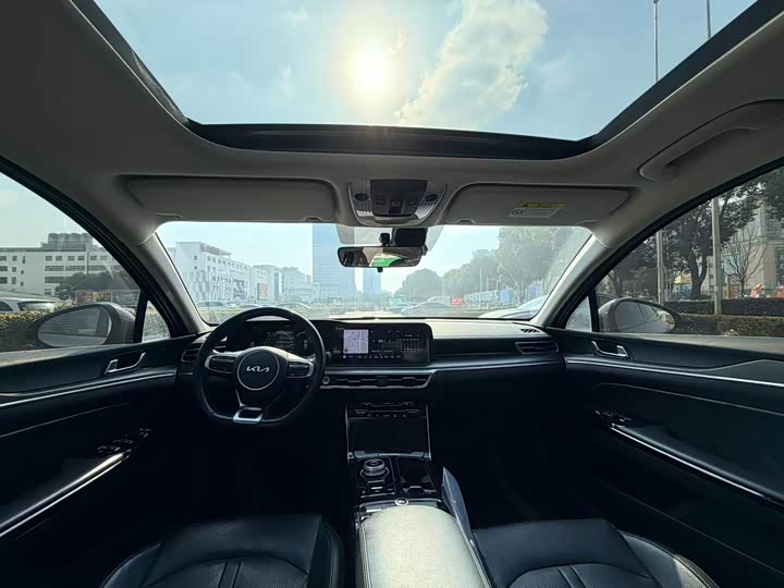 Kia K5 2021 2021款 380T GT-Line 旗舰版