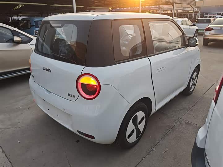 Changan Qiyuan (Nevo) Lumin 2026 2026款 宝藏版 301km 臻爱米 宁德