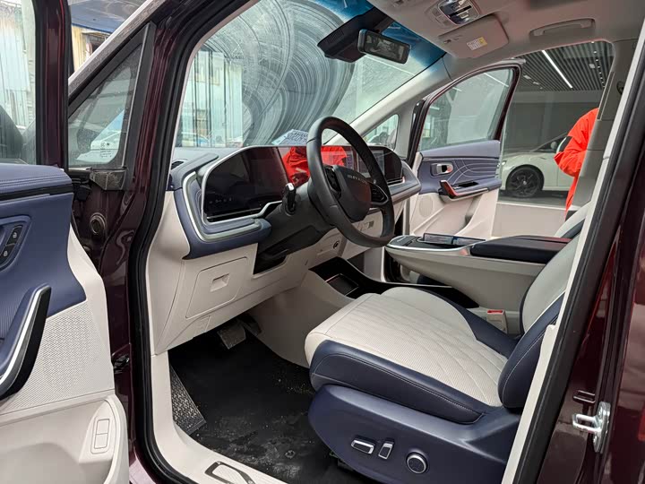 Maxus G90 2022 2022款 2.0T 星际旗舰版