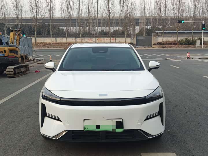 2025 Geely Galaxy L6