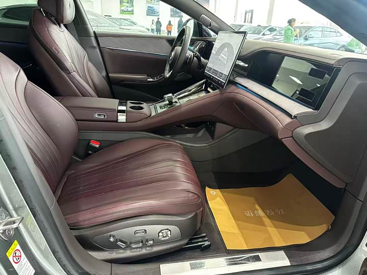 Denza Z9GT 2024 2024款 1100四驱Ultra版