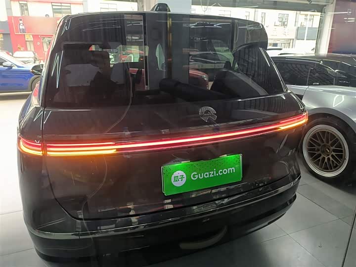 Nio ES8 2026 2026款 六座行政豪华版